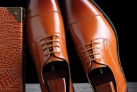 Mens brown dress shoes with suit